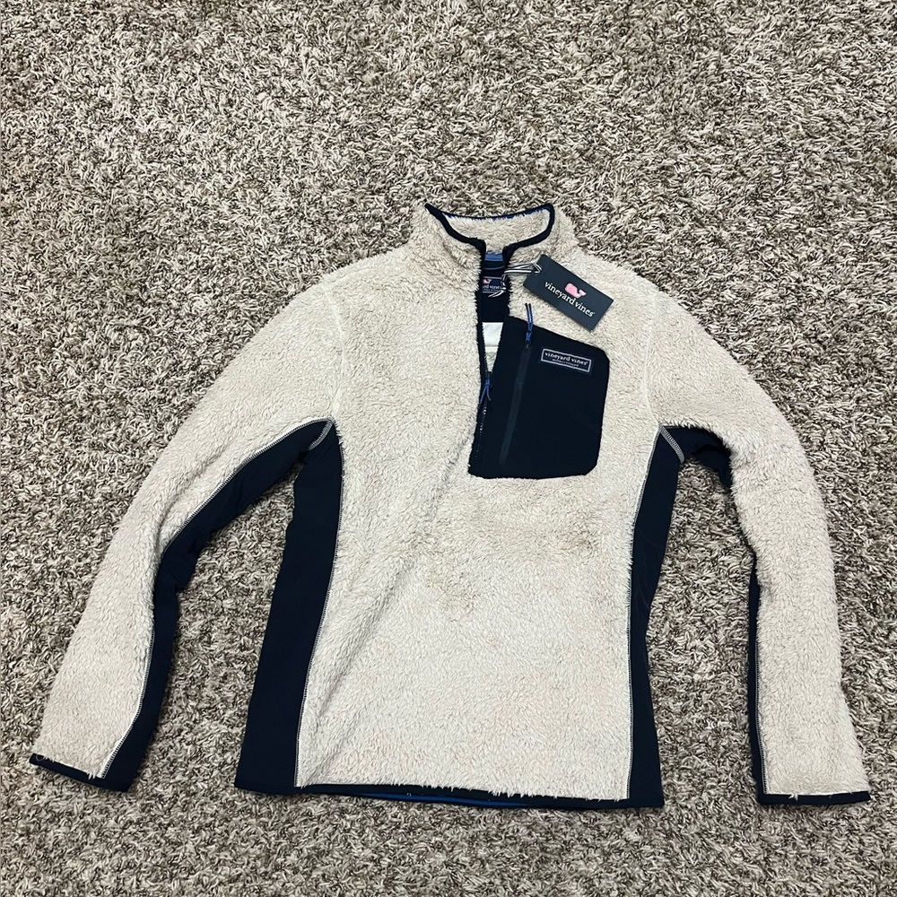 Vineyard Vines Cream and Navy Jacket